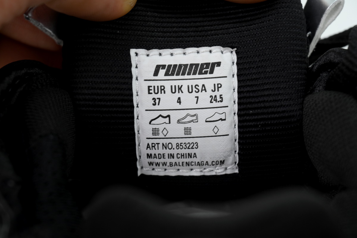 Balenciaga Runner Black Silver 853223 WRNLD 1125