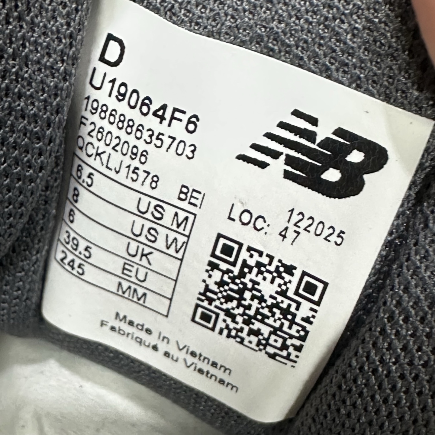 New Balance 1906 Sneakers detail 3