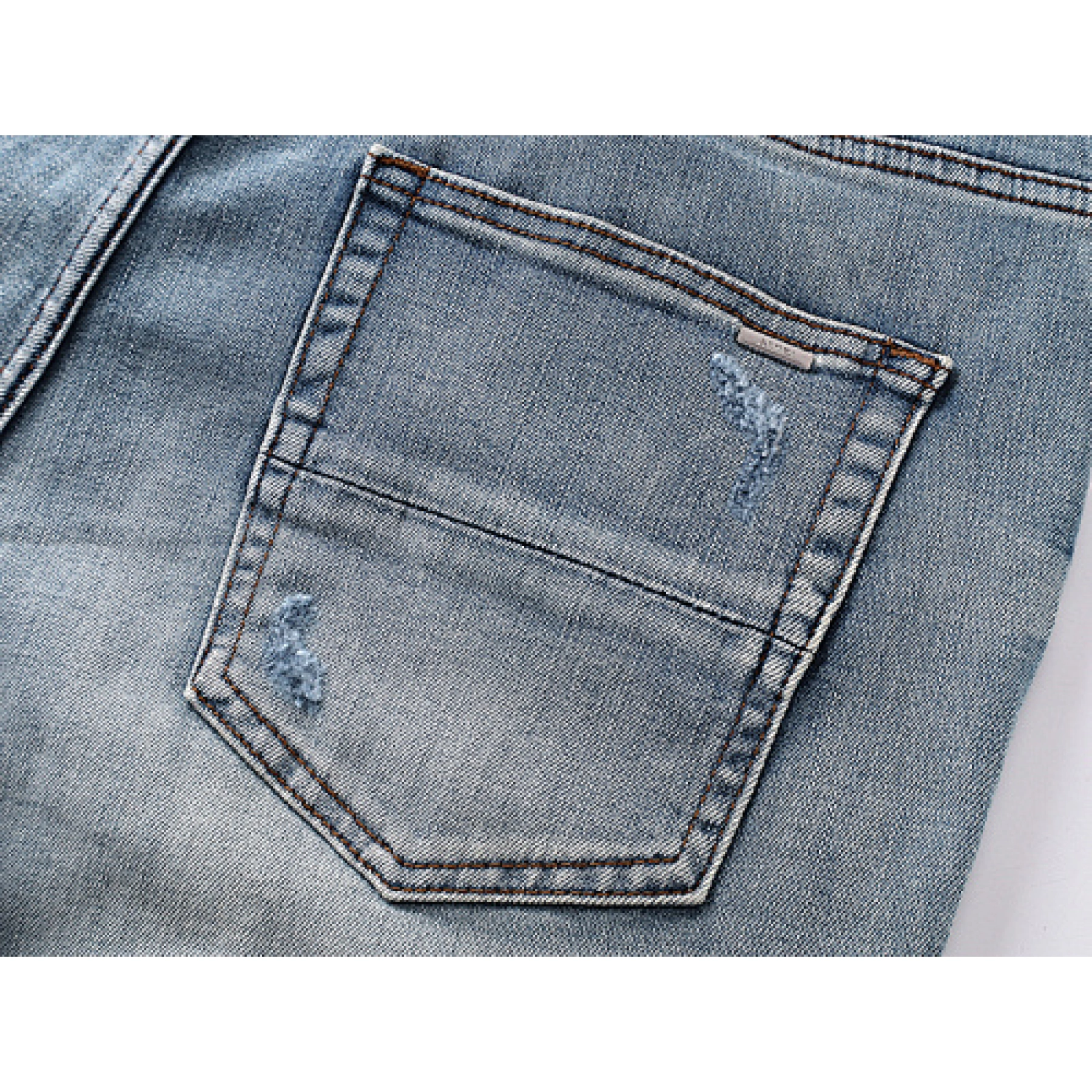 Amiri Jeans 347