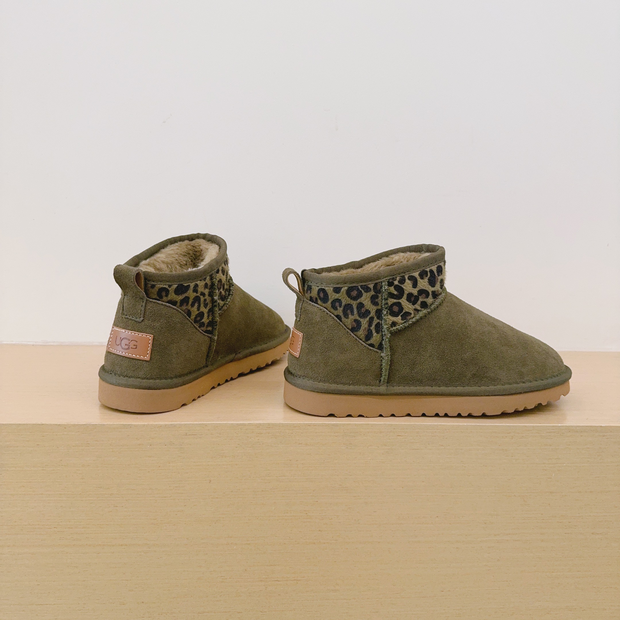 UGG Kids 6109 Leopard Color-Block