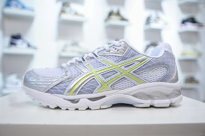 ASICS Running Shoes product