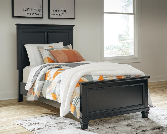 Lanolee / Fortman / Danabrin Panel Bed