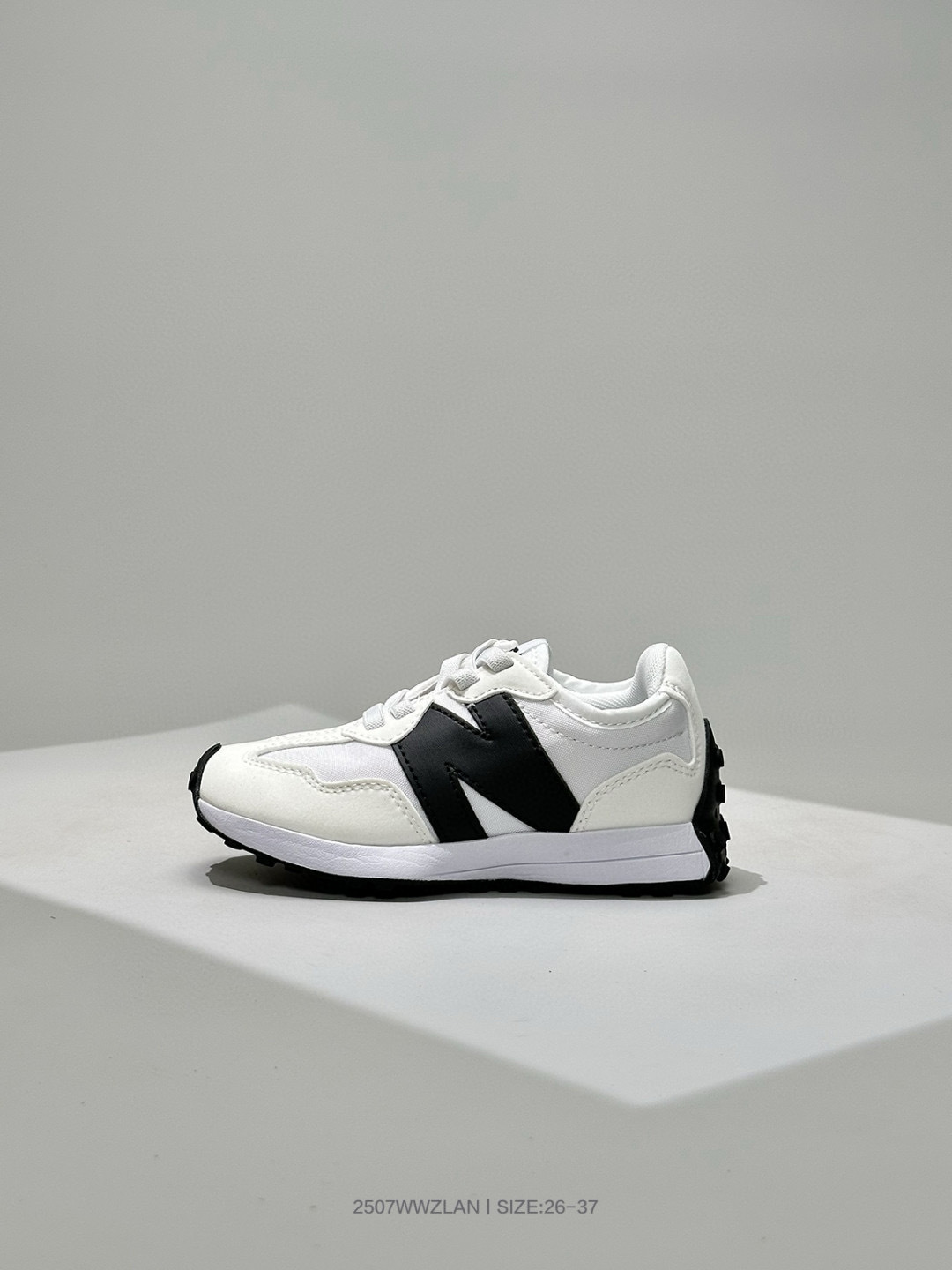 Kids Nb327