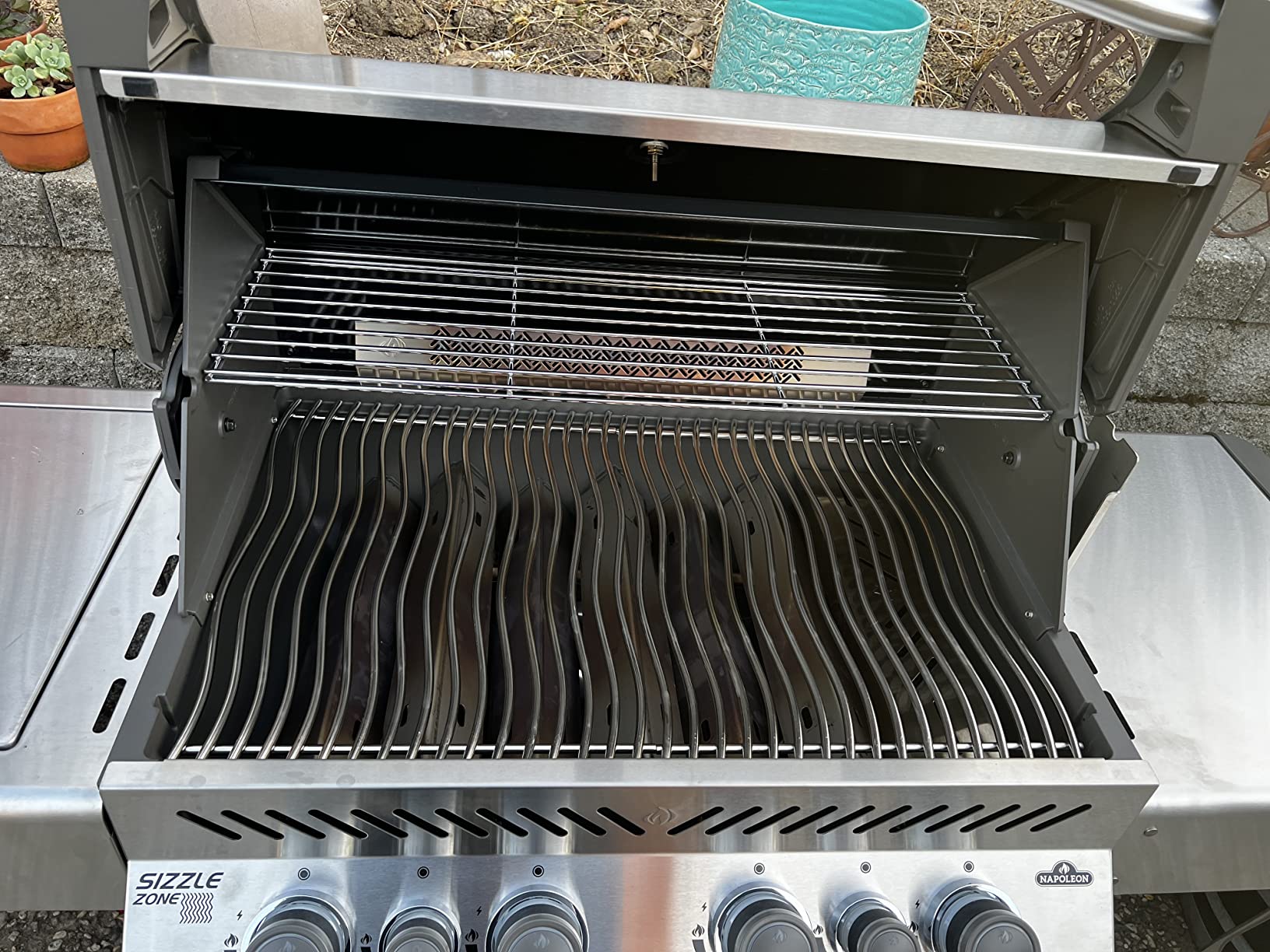 Napoleon P500RSIBPSS-3 Prestige 500 RSIB Propane Gas Grill