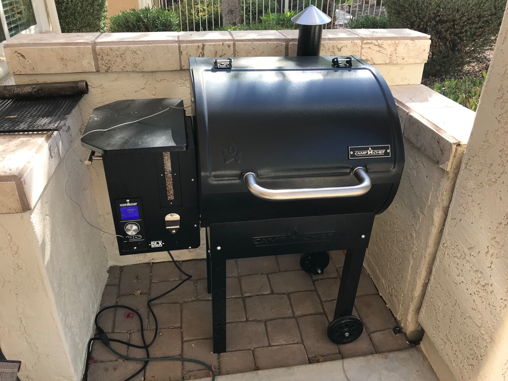 Camp Chef SmokePro DLX Pellet Grill withNew PID Generator 2