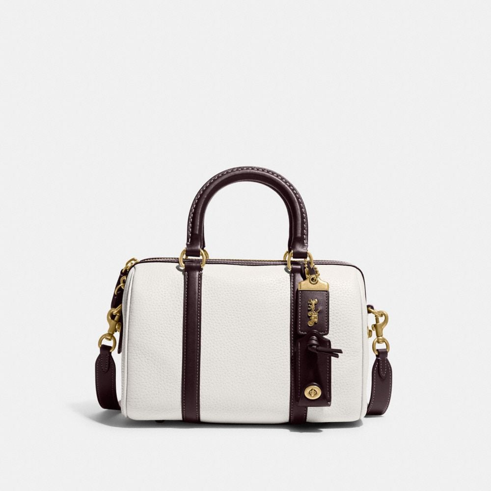 COAthtCH Classic handbags