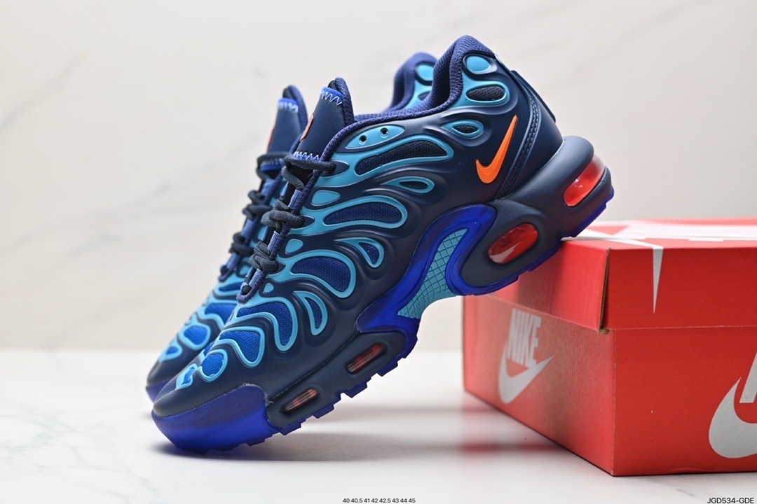 Air Max Plus Drift 74