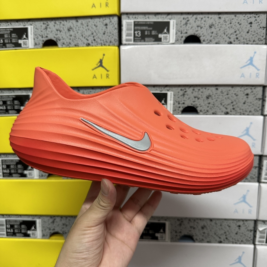 Nike ReactX Rejuven8 Sneakers detail 3