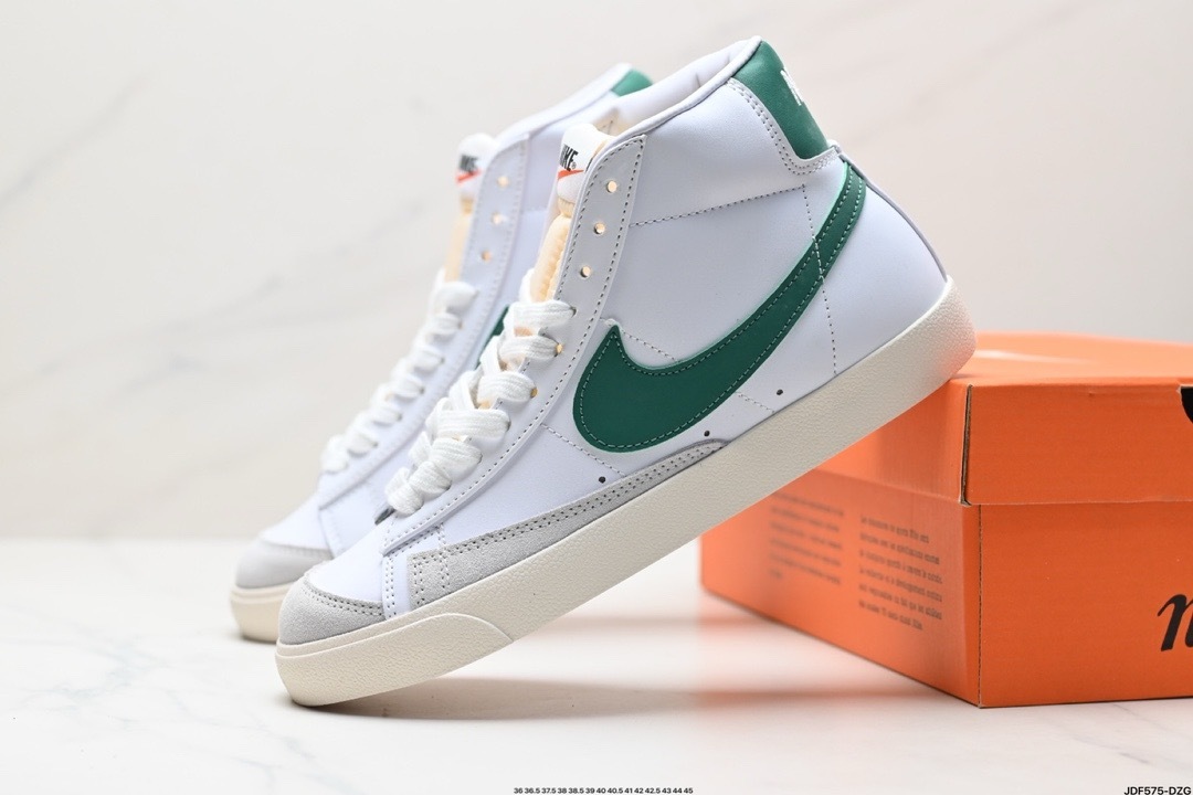 Blazer Mid Detail 47