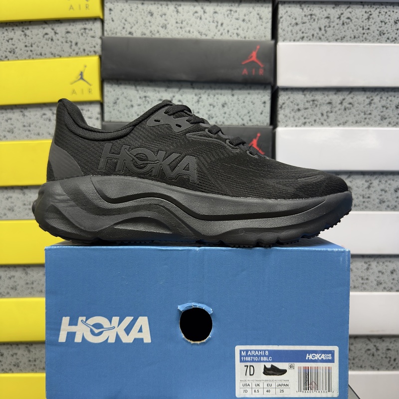 Hoka Arahi 8 Sneakers