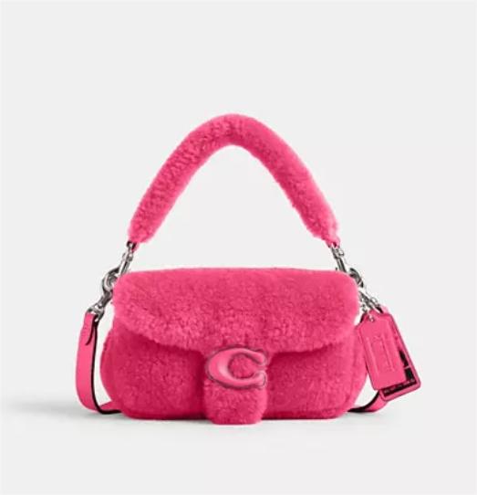 COAthtCH Classic handbags