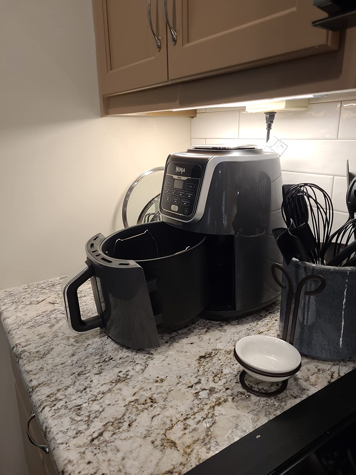 Ninja AF161 Max XL Air Fryer that Cooks