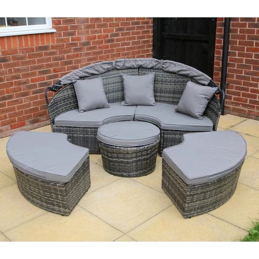 CAMROSE RATTAN GARDEN DAY BED IN GREY