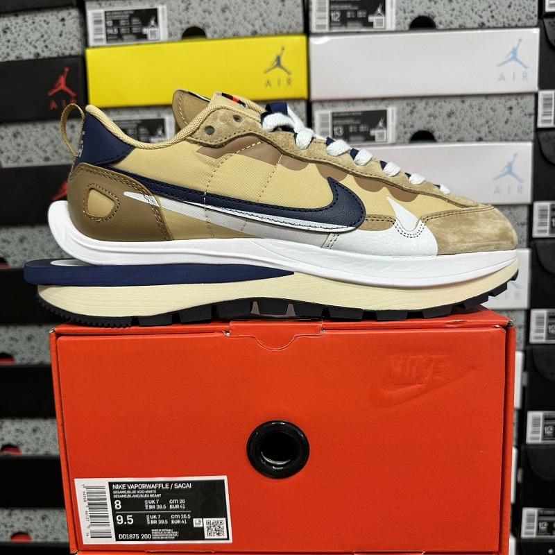Nike x sacai Sneakers