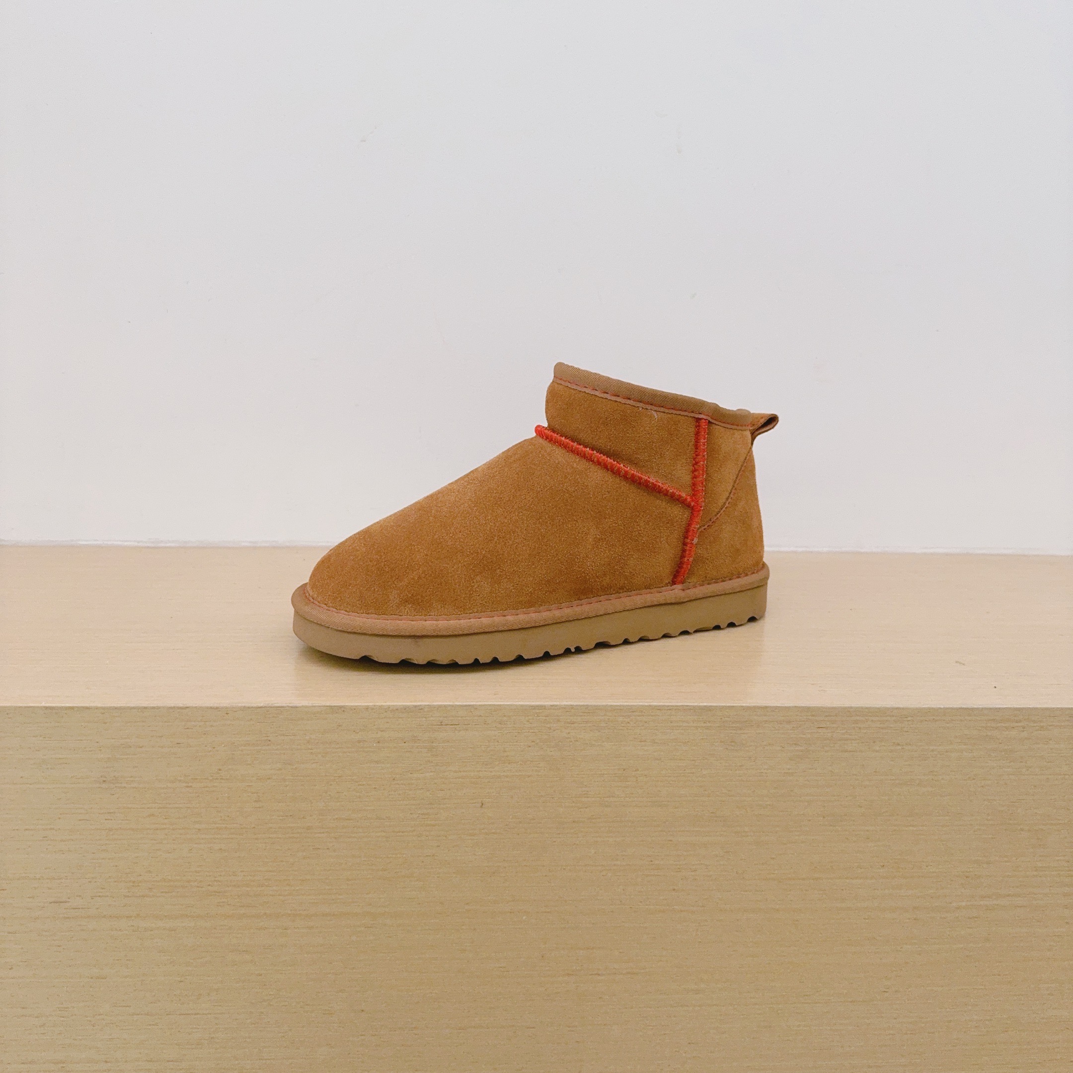 UGG Kids Footwear Style 027