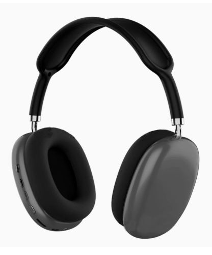 P9 Headphones / Essentials Sweatpants / Dior B30 Sneakers