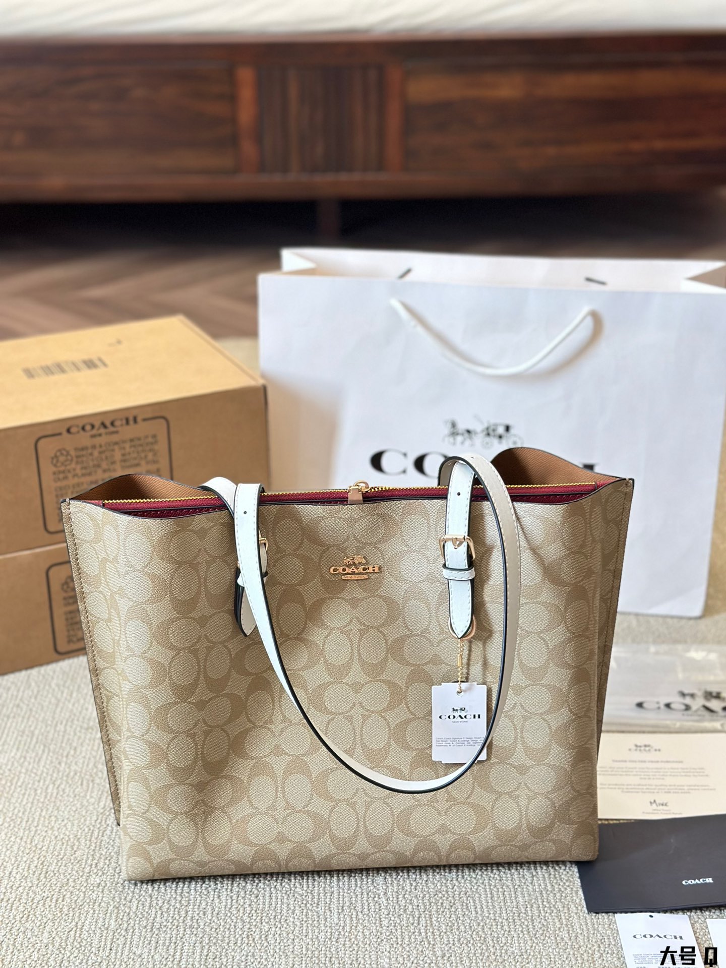 Coach mollie35 tote handbag
