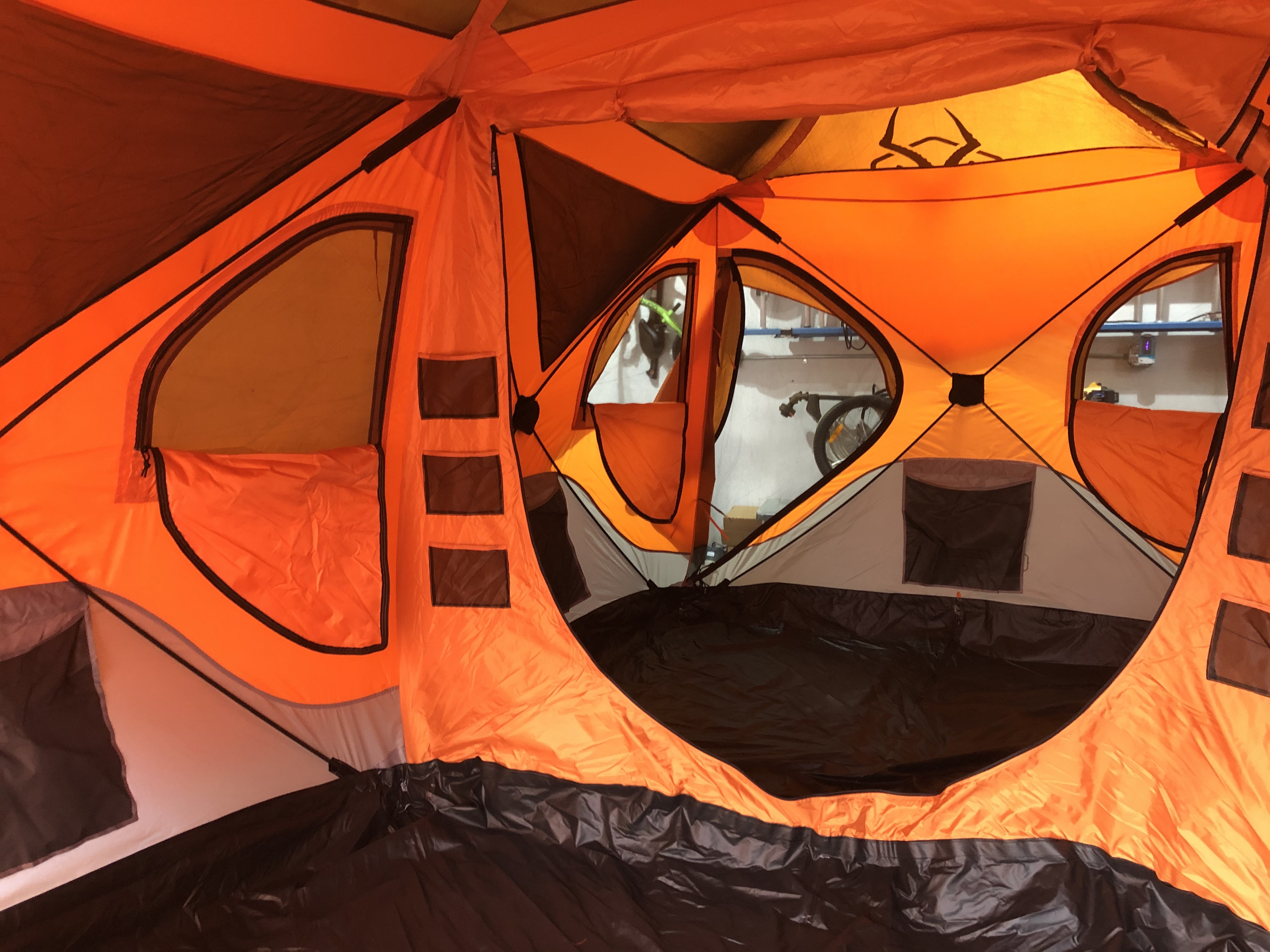 T8 Hub Tent