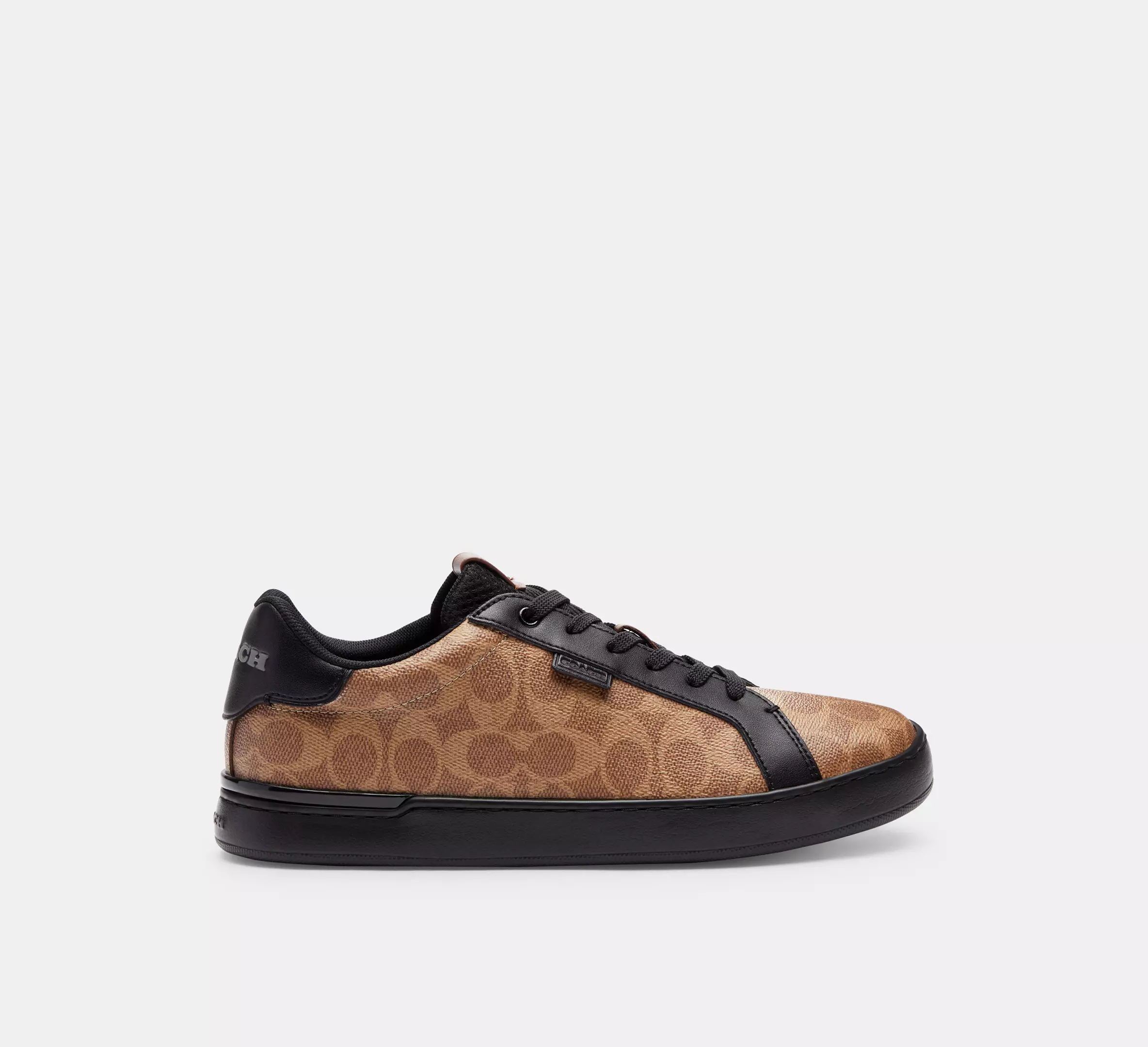COAthtCH Lowline Low Top Sneaker In Signature Canvas