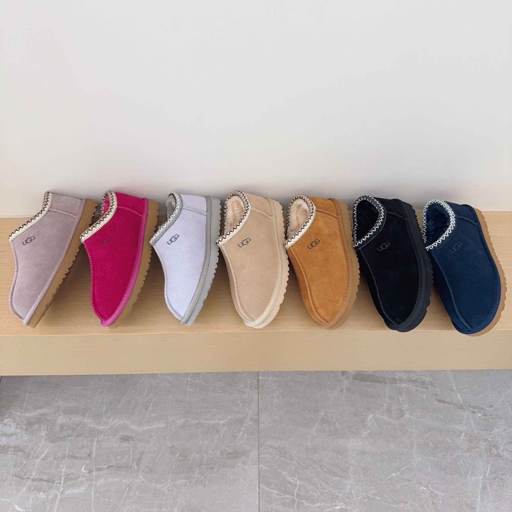UGG Kids Center Seam Ethnic Pattern