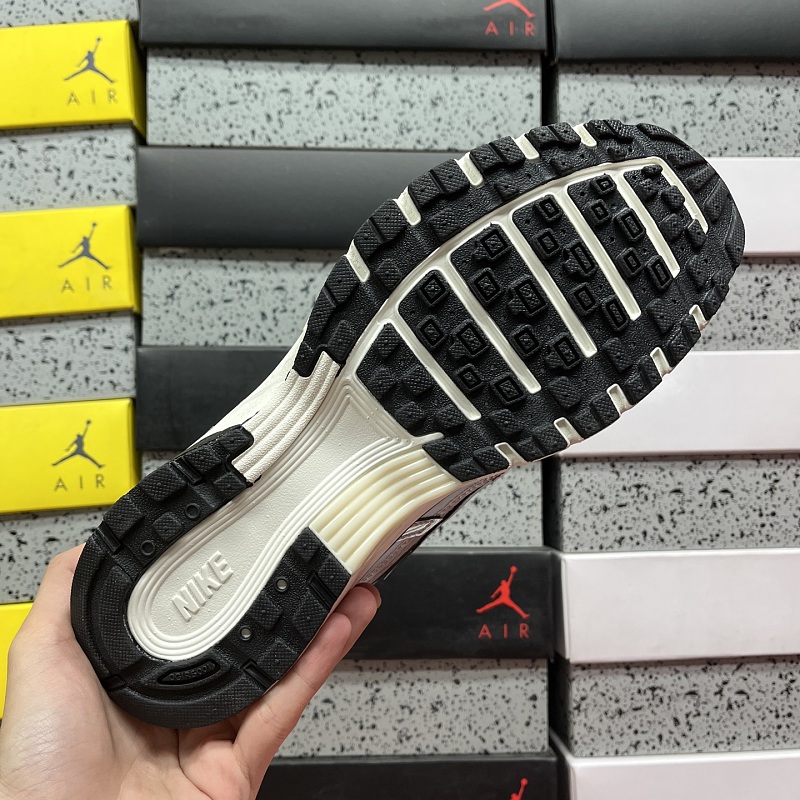 Nike P-6000