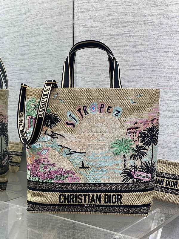 Dior Book Tote Large Saint Tropez