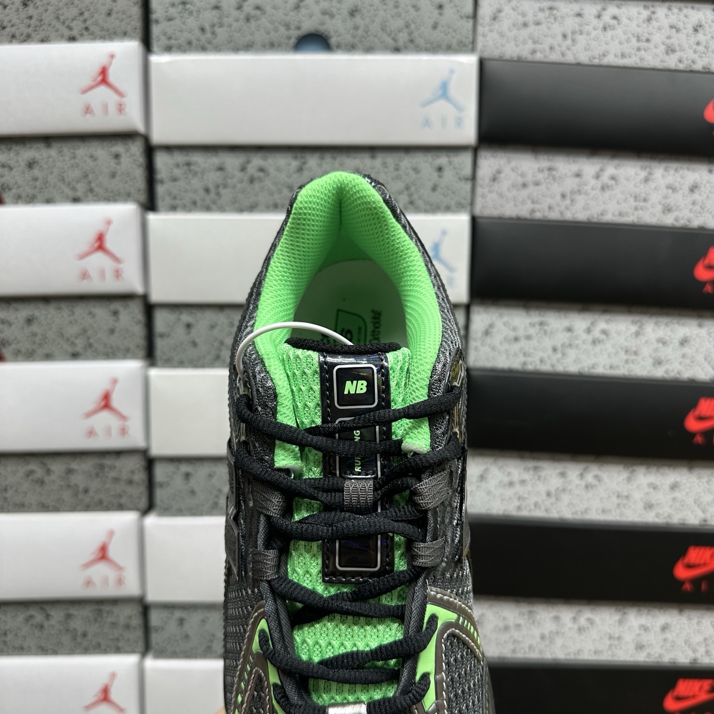 New Balance 1906 Sneakers detail 2