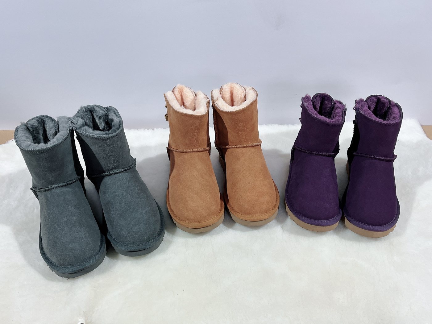 UGG 78 Sparkle Bow Classic Mini Boots