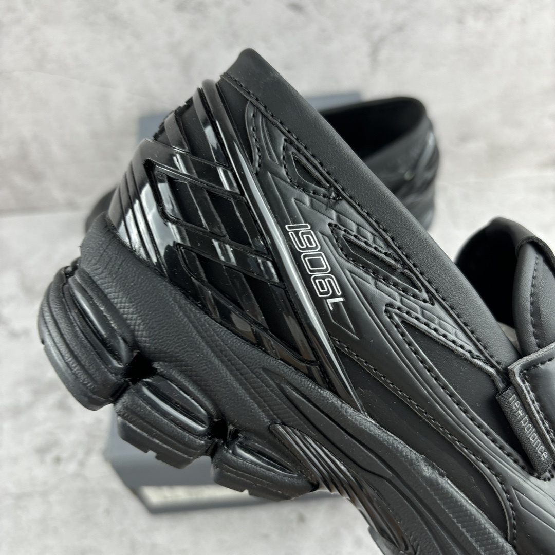 New Balance 1906 Loafer Sneakers detail 2