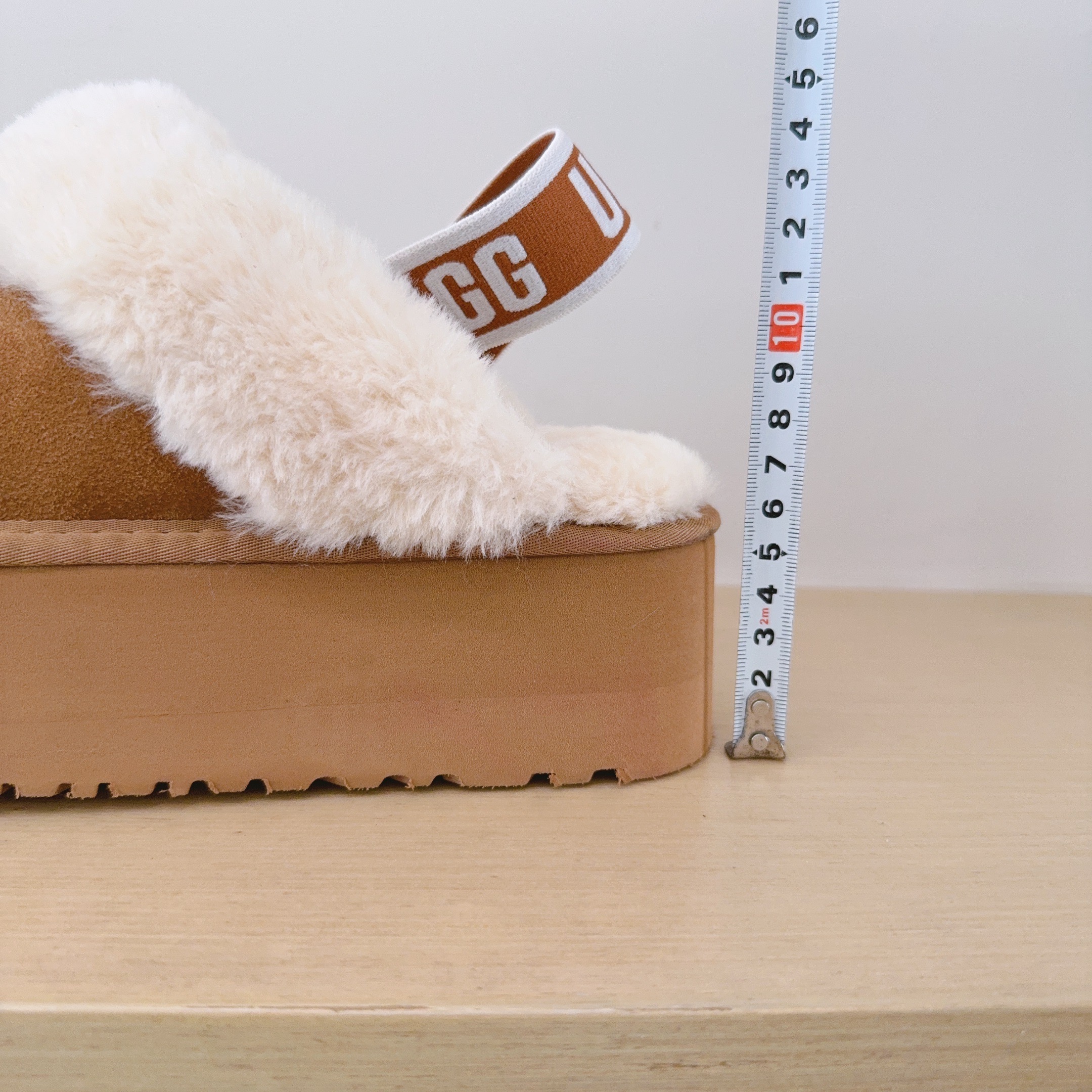 UGG Footwear Style 013