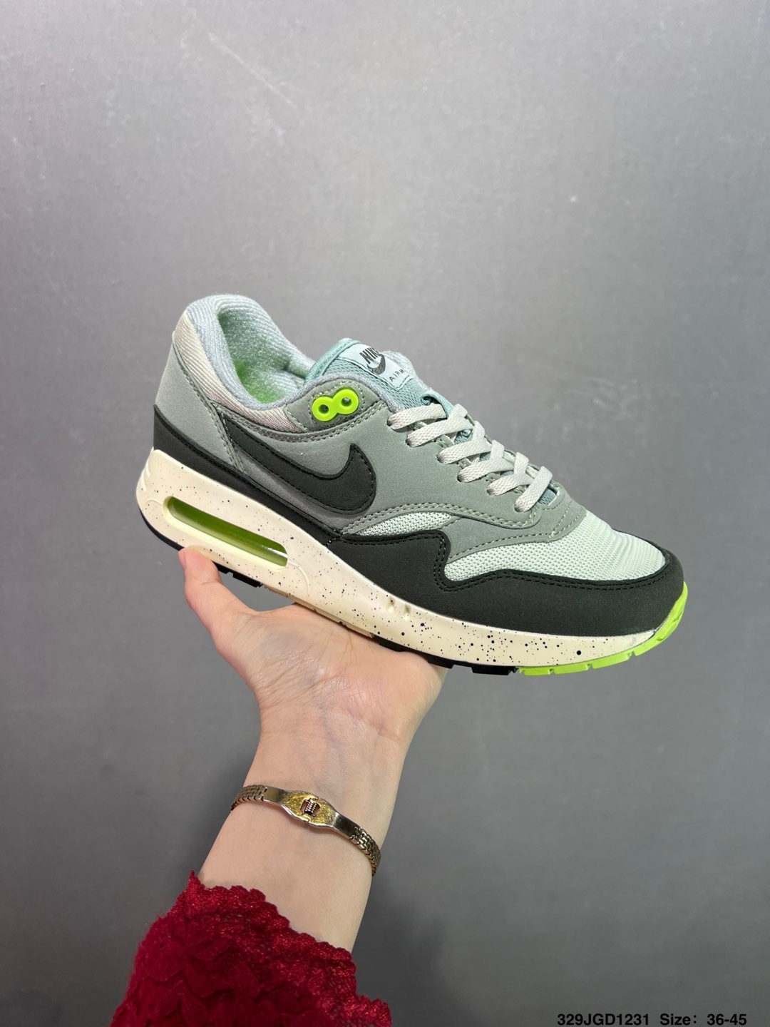 Nike Air Max 1
