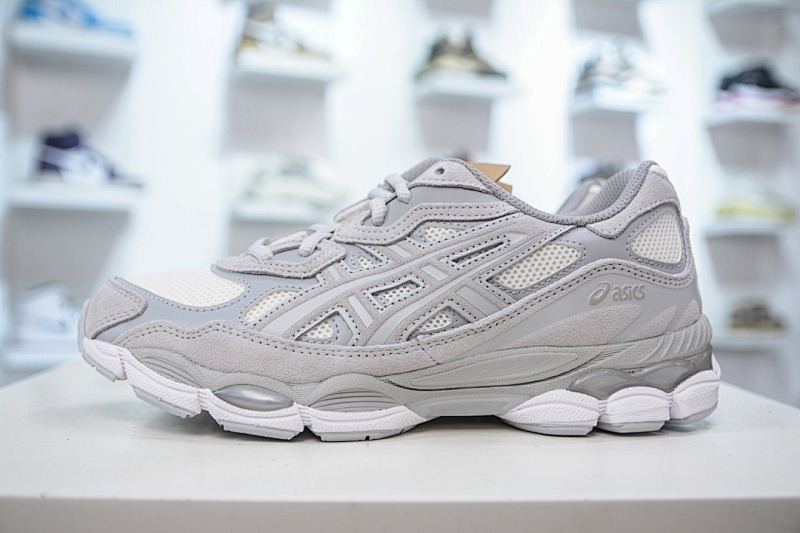 ASICS Running Shoes product