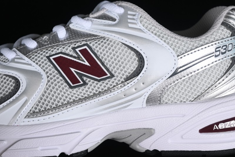 New Balance 530