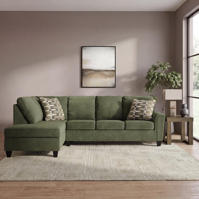 Leeshan 2-Piece Sectional with Chaise