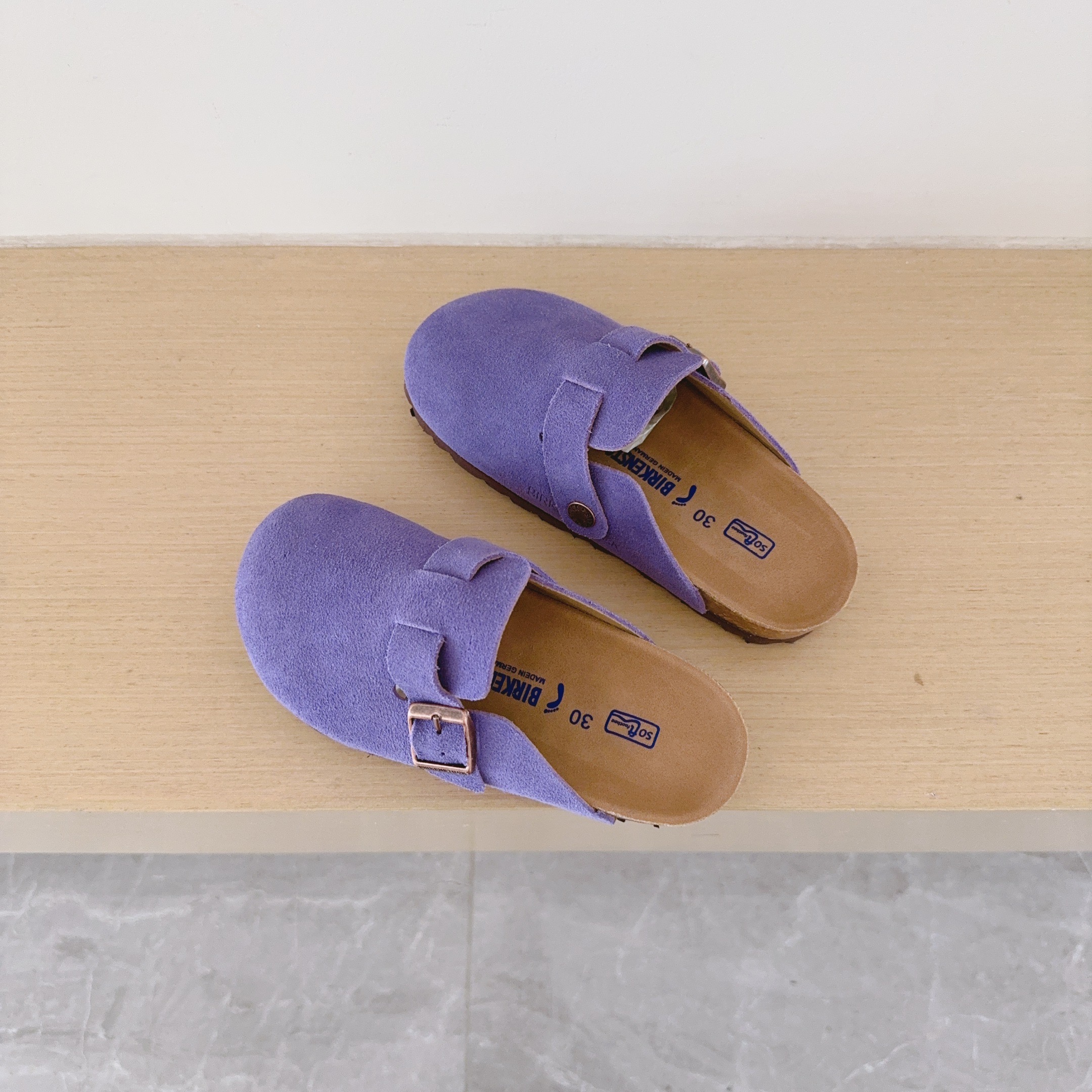 UGG Kids Birken-Style Clogs Suede Series