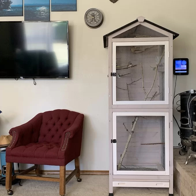 Freddy 70'' Pointed Top Flight Cage with Stand