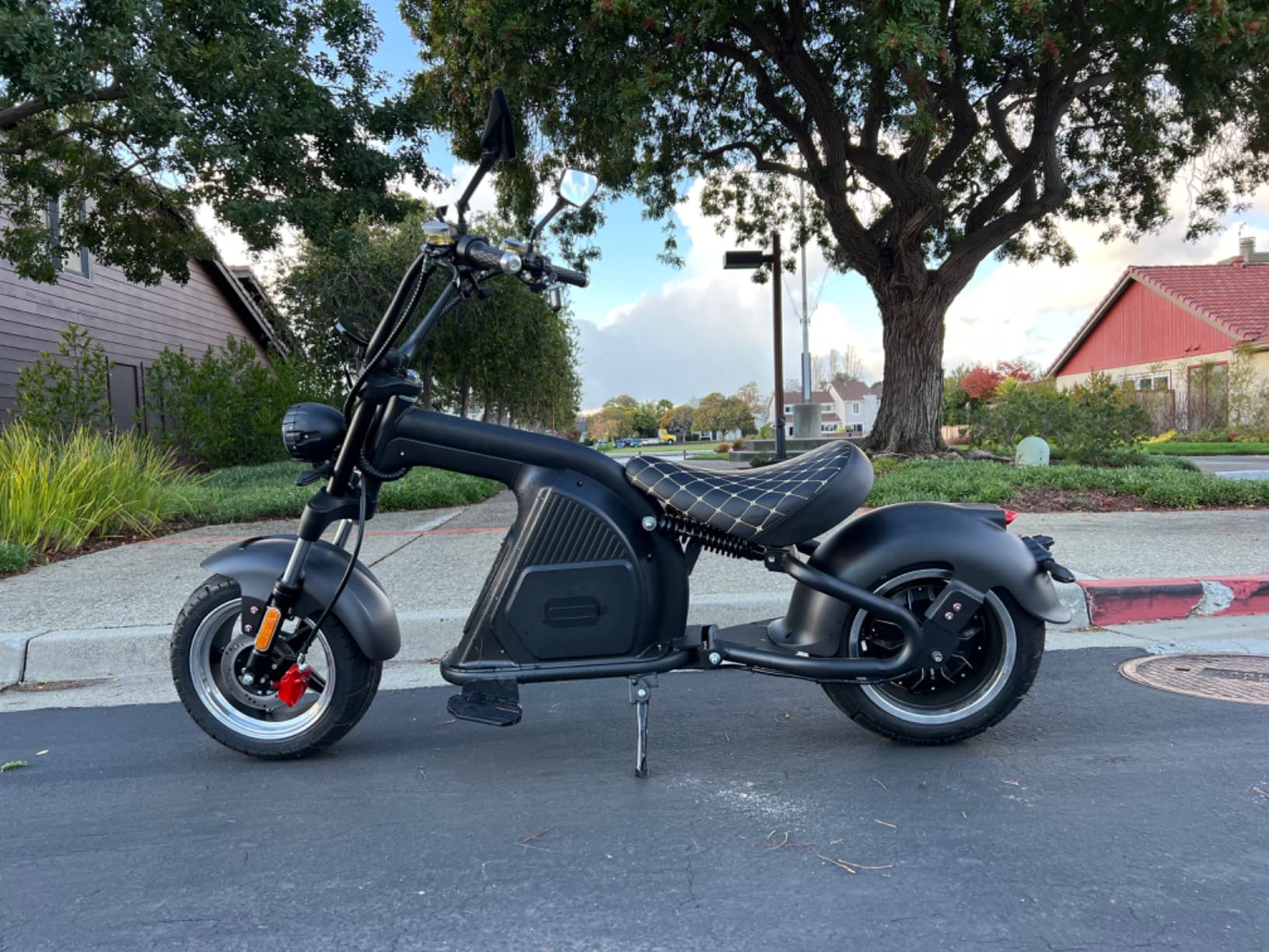 Eahora M8 2000W 37MPH Electric Moped for Adults Street Legal