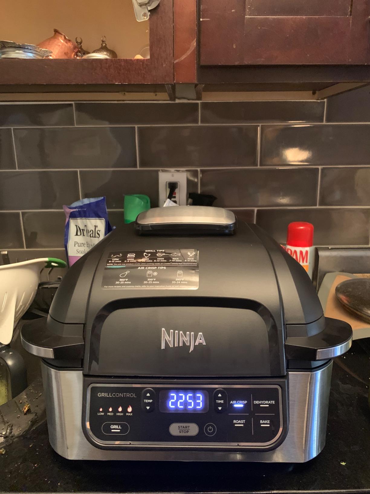 Ninja AG301 Foodi 5-in-1 Indoor Grill with Air Fry