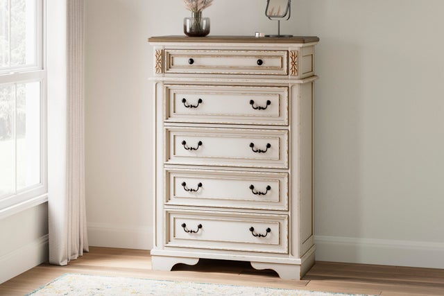 Realyn 5 Drawer Chest of Drawers