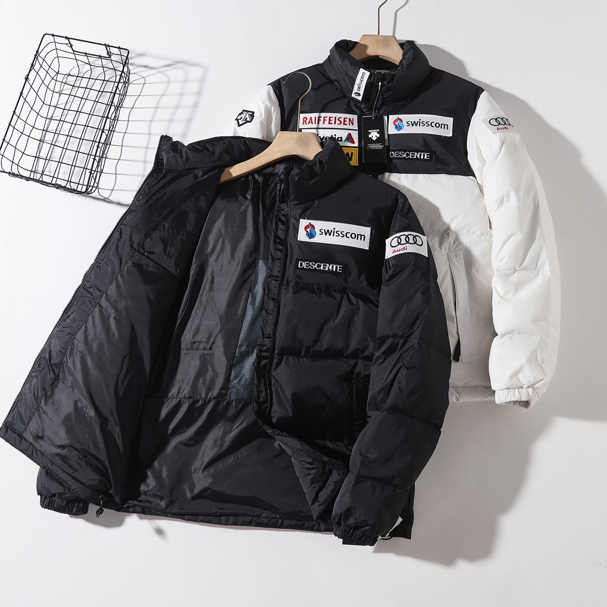 DESCENTE Down jacket