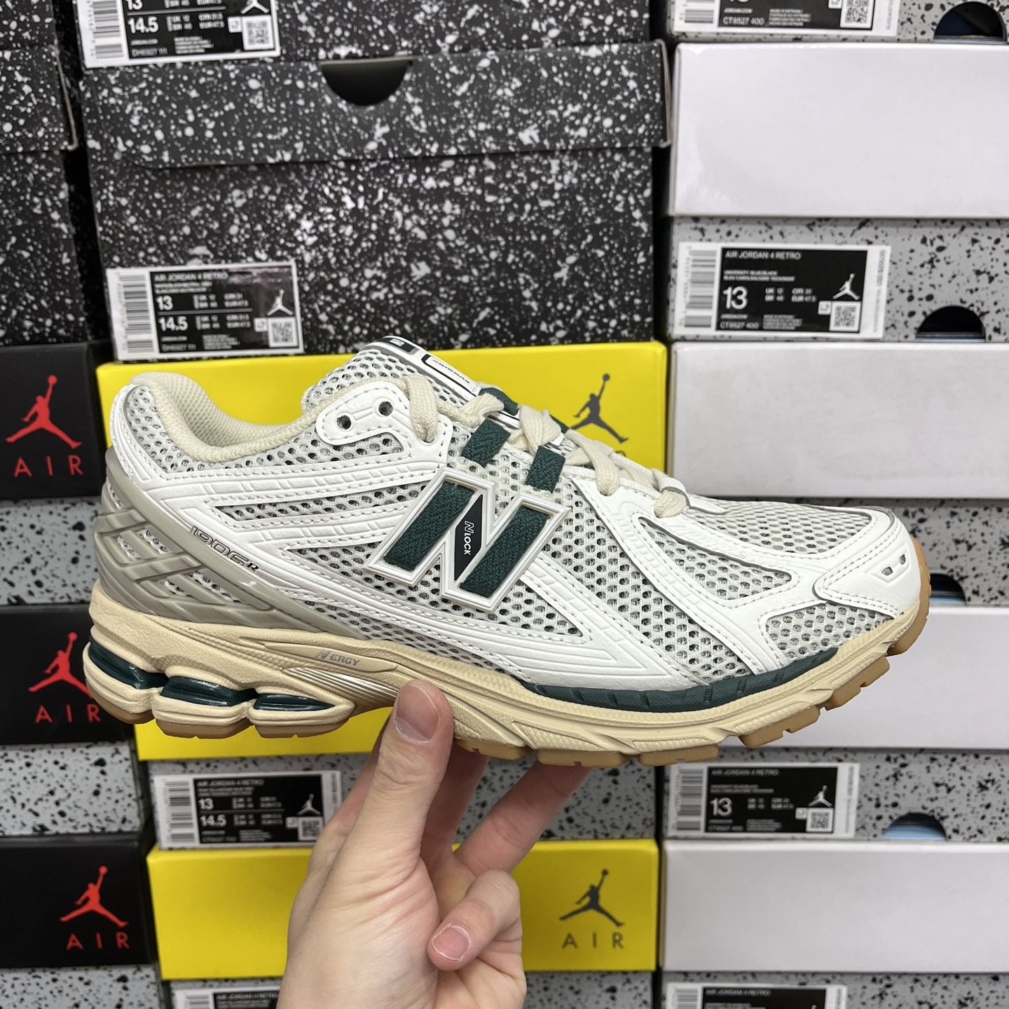 New Balance 1906 Sneakers detail 3