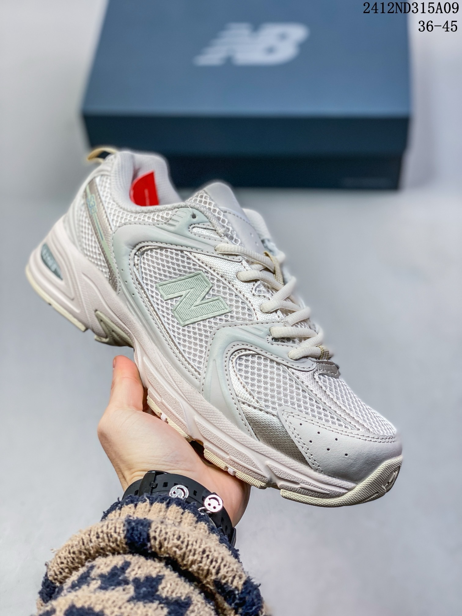 New Balance 530