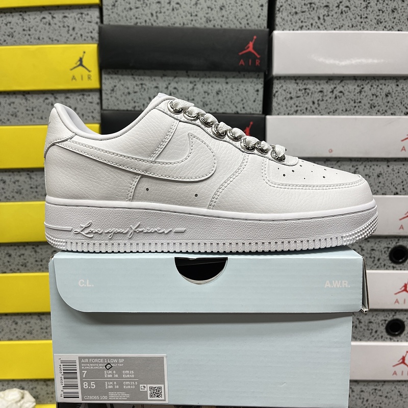 Nike Air Force 1