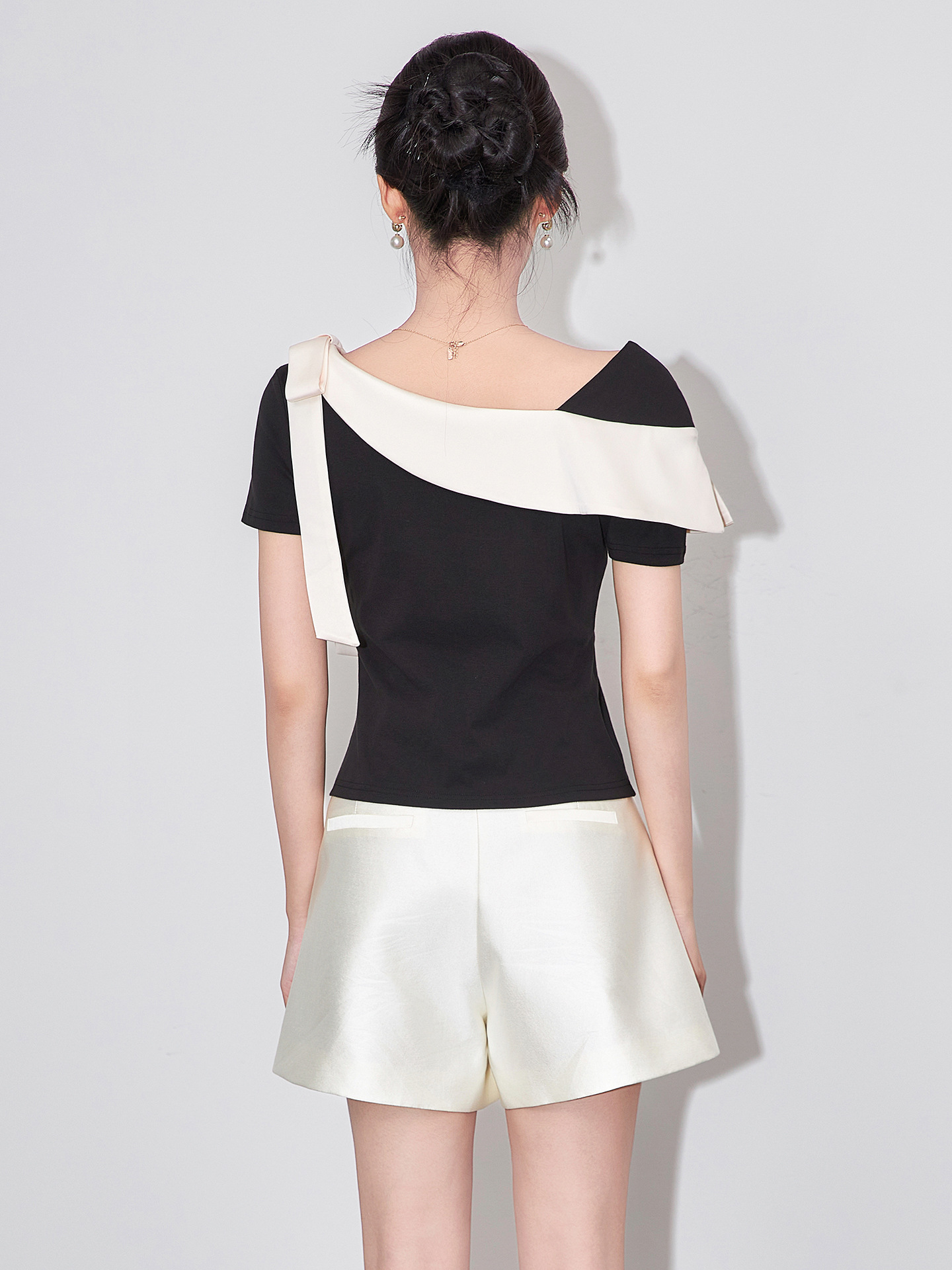 Summer Style Slim Fit Short Sleeve T-Shirt Women's Casual Comfortable Asymmetrical Color Block Commute Elegant Personality