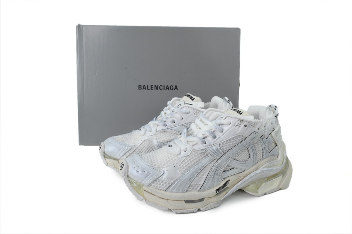 Balenciaga Runner White 853223 WRNLD 0102