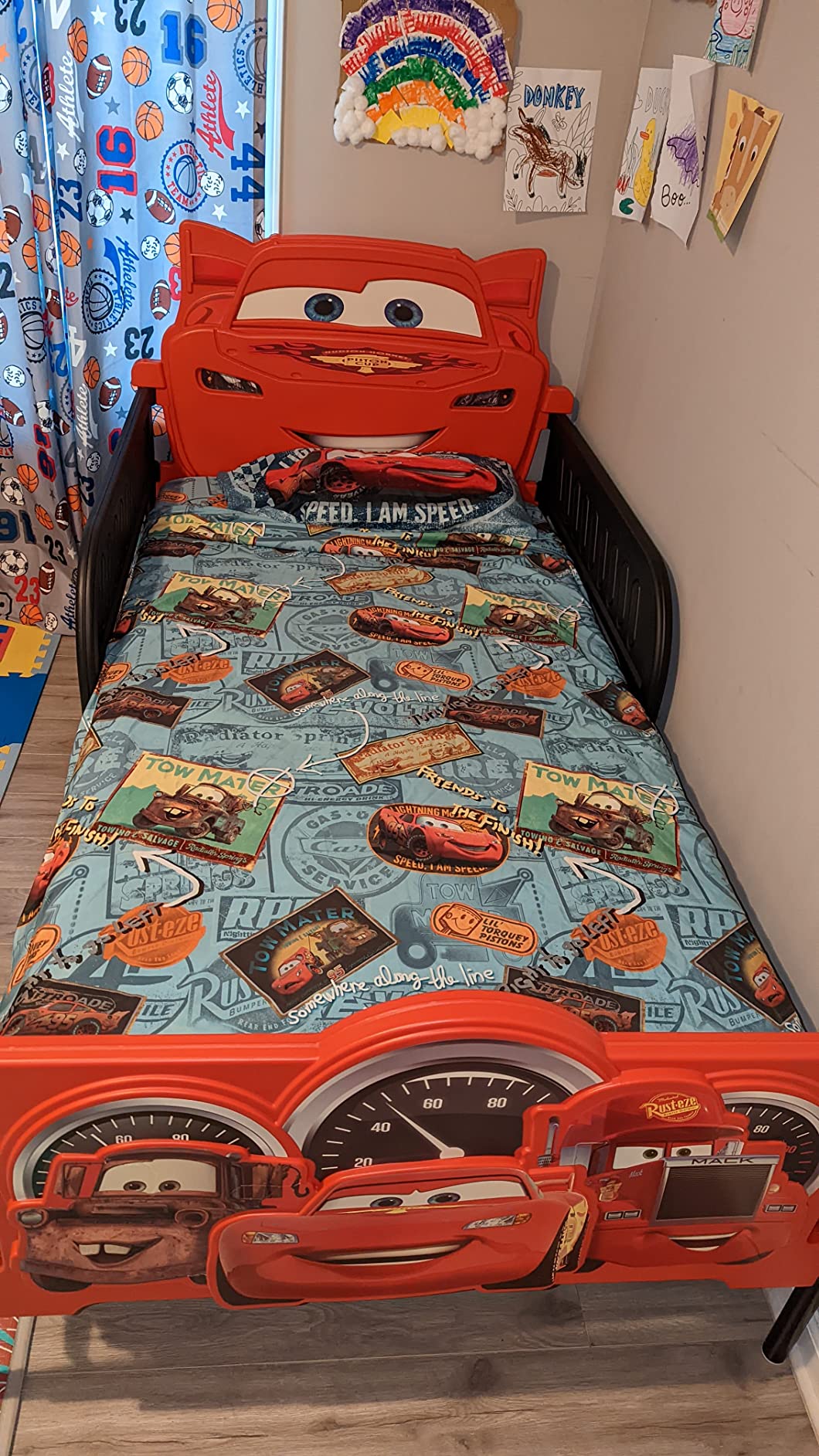 Marvel Spider-Man Plastic 3D-Footboard Twin Bed by Delta Children