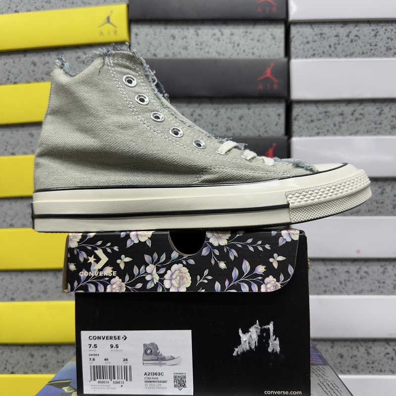 Converse Grey High Top