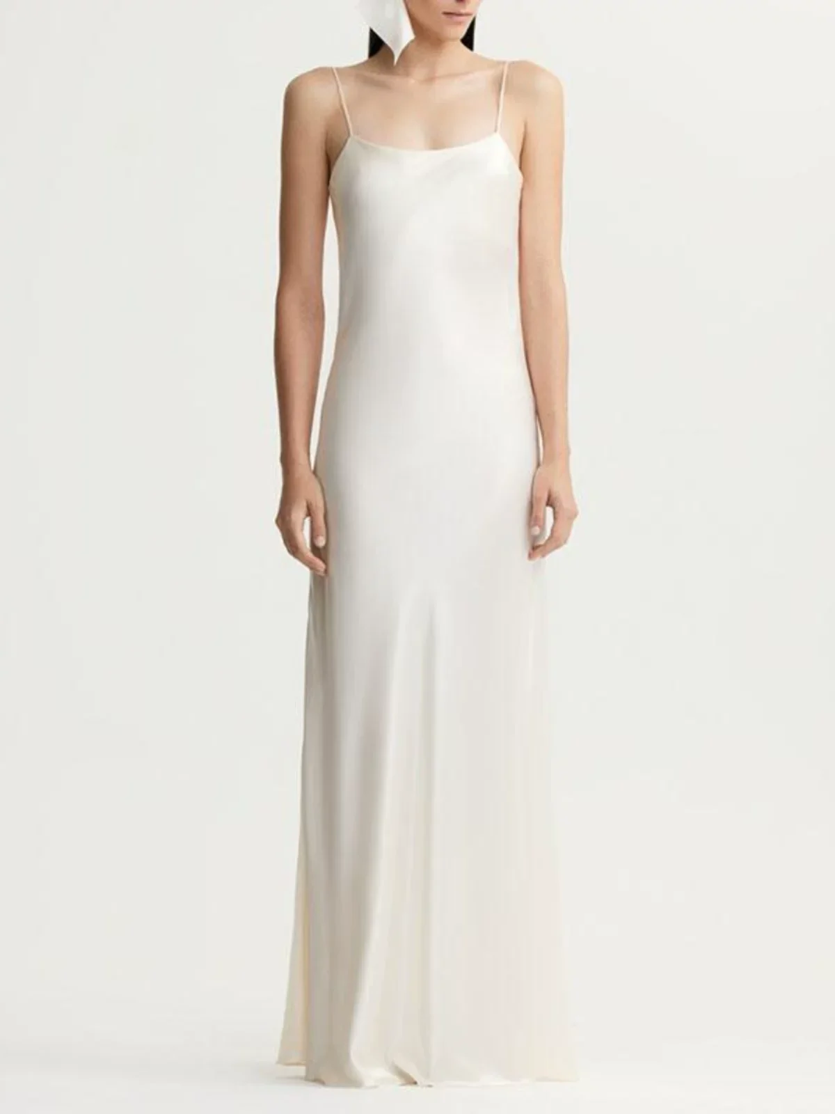 Long floor-length dress