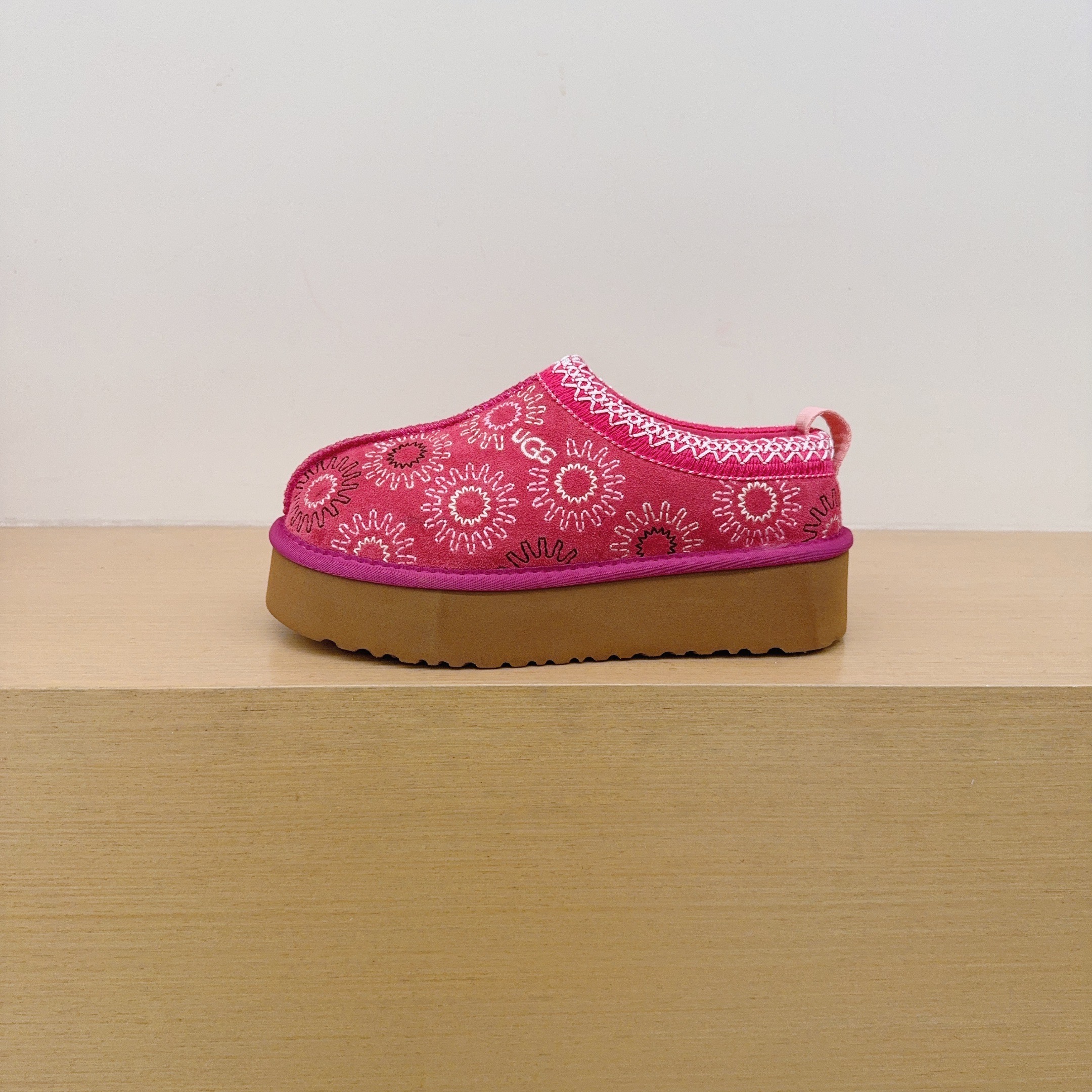 Embroidered Sun Platform