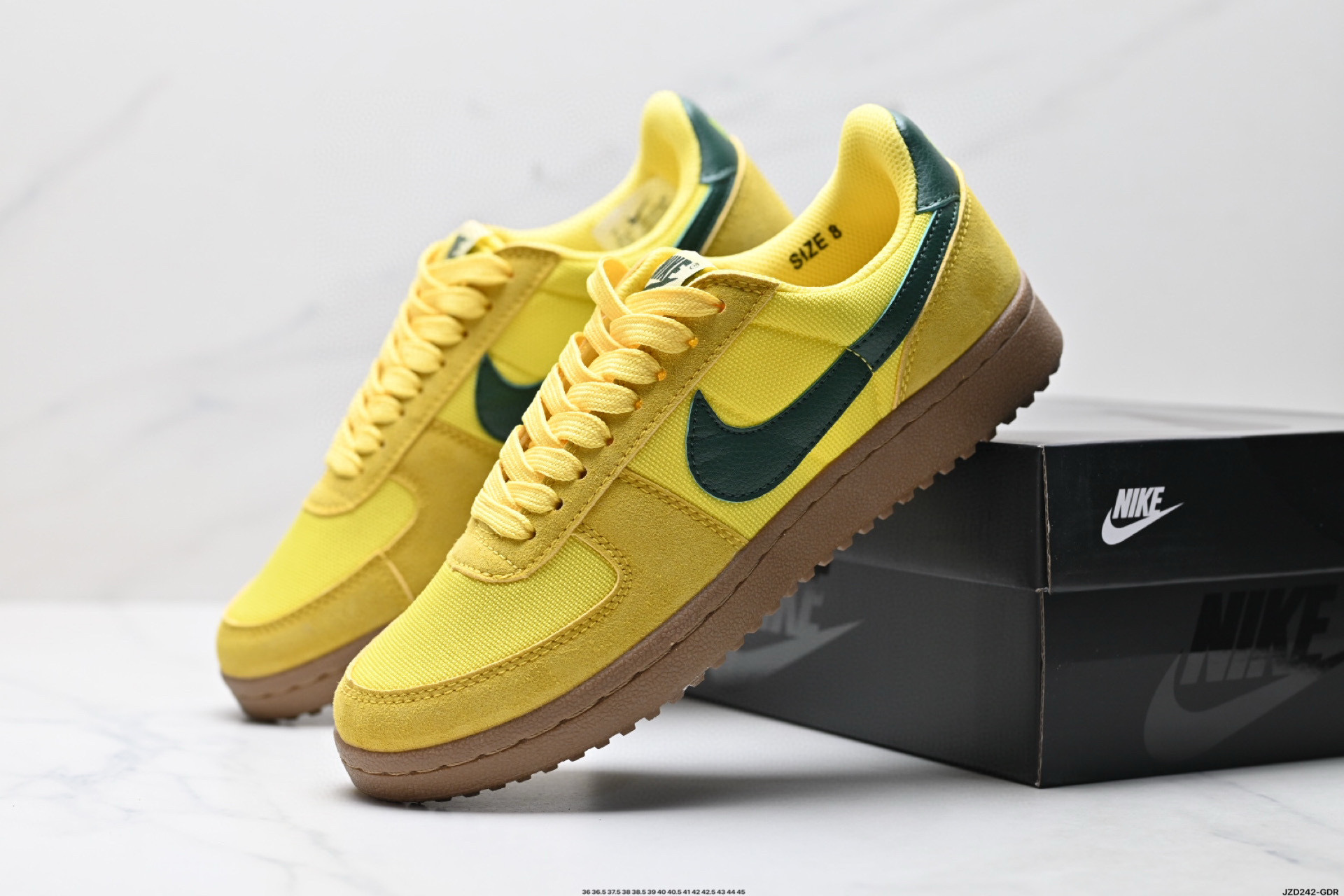 Nike Field General 82